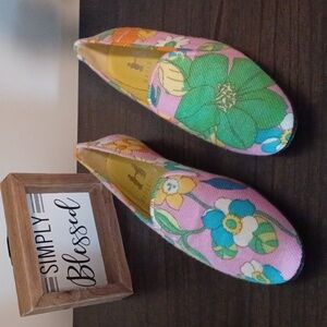 Hadleigh's Audrey Pink/Multi Floral Fabric Flats ** SZ 10.5